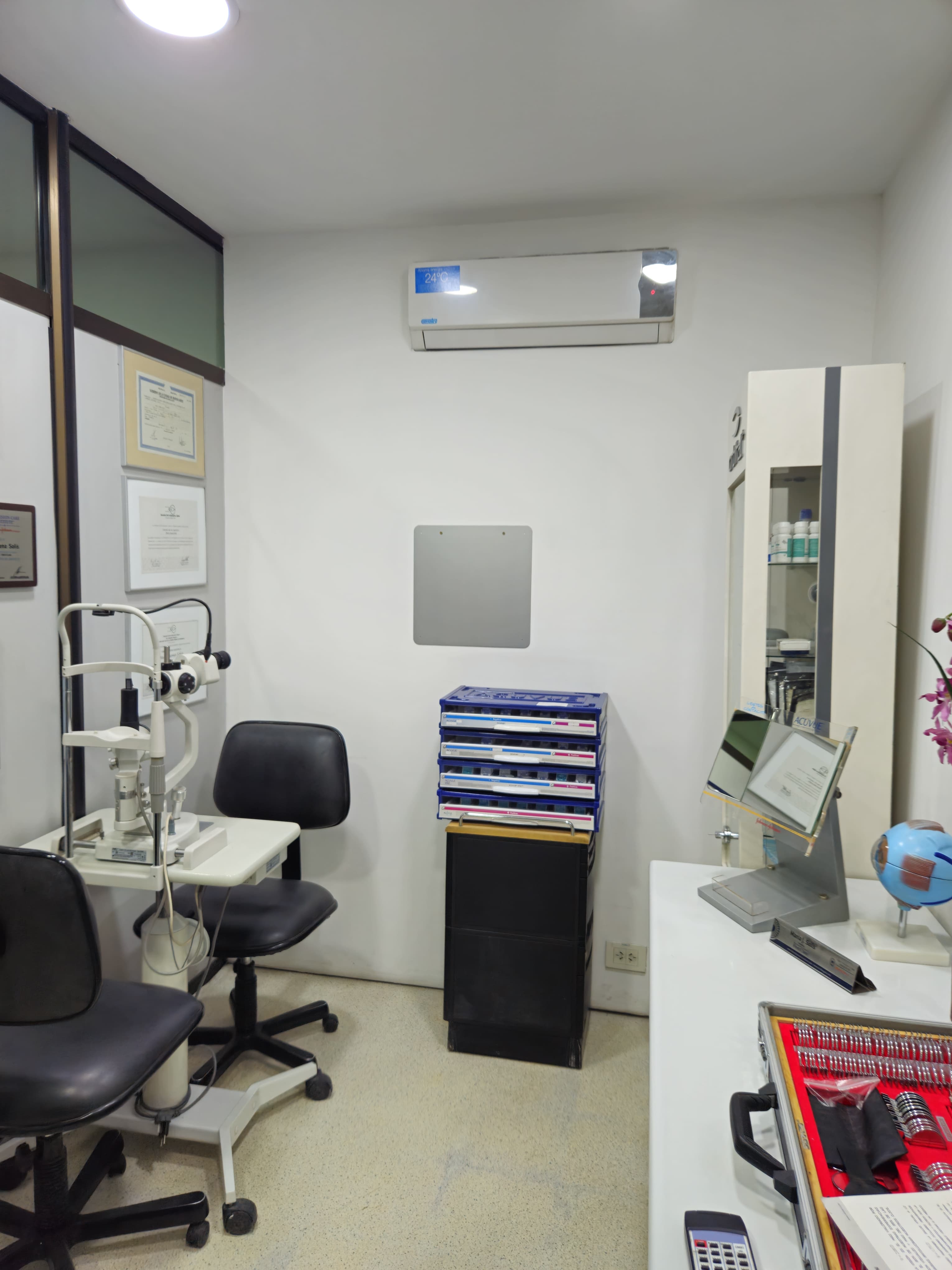 gabinete contactologia